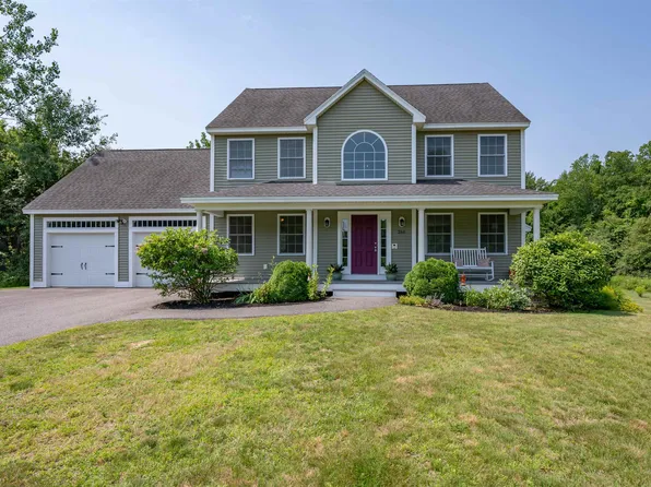 266 Kent Farm Road, Hampstead, NH 03841