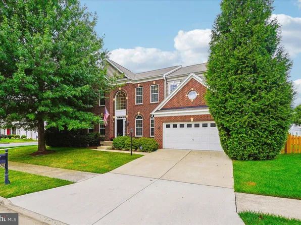 5580 Spriggs Meadow Dr, Woodbridge, VA 22193