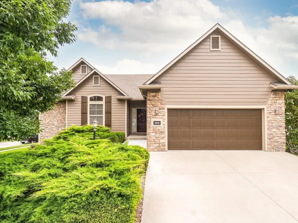 3938 Aster St, Lawrence, KS 66049