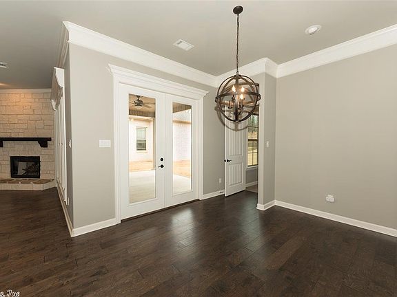 4th image of 7533 Garden Way Dr