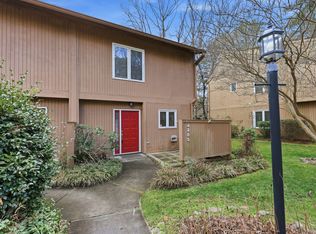 4205 Sunshadow Ln, Raleigh, NC 27613