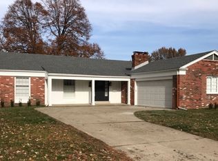 143 Oakmont Dr, Springfield, IL 62704