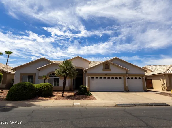1027 W GRAND CAYMEN Drive, Gilbert, AZ 85233