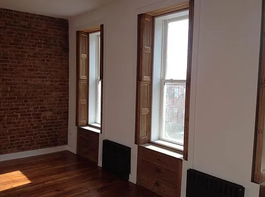 Rented by Compass | media 5