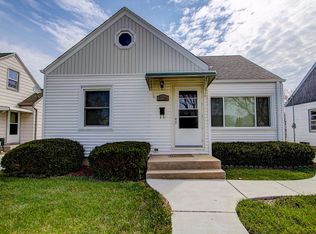 3726 S 22nd St, Milwaukee, WI 53221