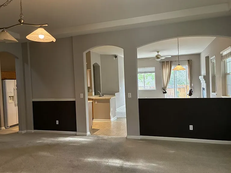 1497 Wessex Cir — Photo 3