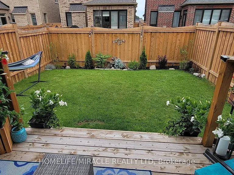 27 Hubbell Rd — Photo 18