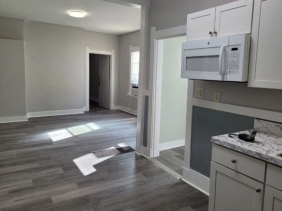 1st image of 113 Boston Ct