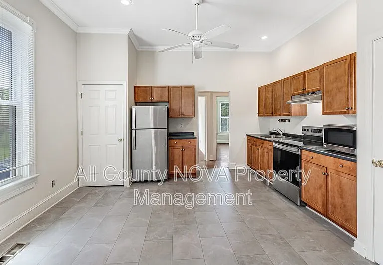 8753 Signal Hill Rd #1 — Photo 8