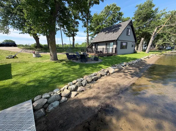 1160 County Road H, New Richmond, WI 54017