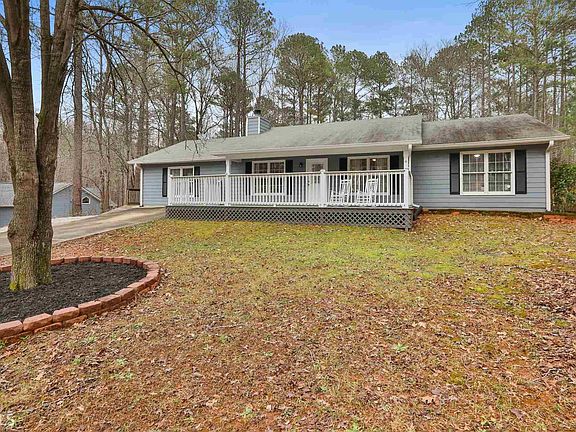 4th image of 85 Vineyard Dr