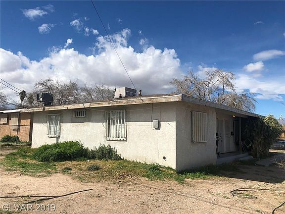 3rd image of 317 Paul Ave