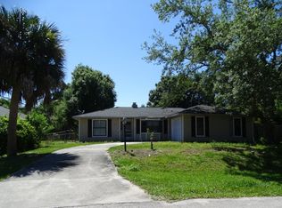 610 Belfast Ter, Sebastian, FL 32958