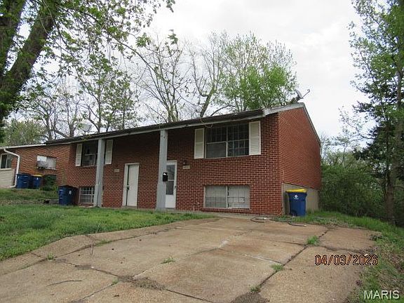 2nd image of 4096 Esseldale Dr