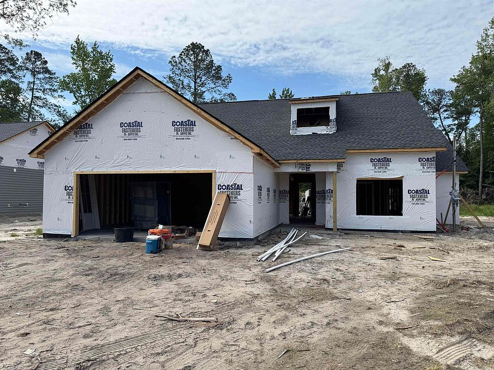 1st image of 423 St. John Rd.
