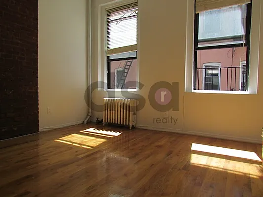 Rented by DSA Realty | media 29