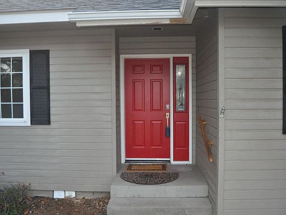 5th image of 1205 SE Teakwood Dr