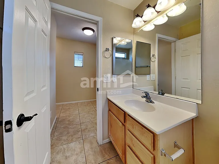 11557 W Pima St — Photo 16