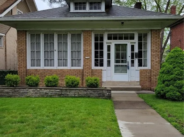1102 Macon Ave, Pittsburgh, PA 15218