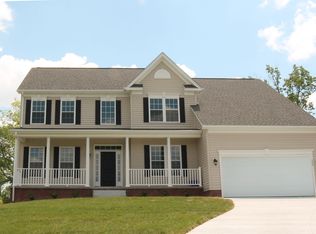 1705 Hollow Oak Ct, Blacksburg, VA 24060