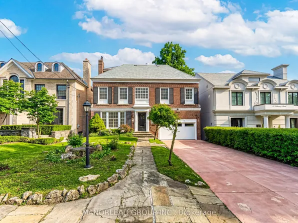 8 Killarney Rd, Toronto, ON M5P 1L8