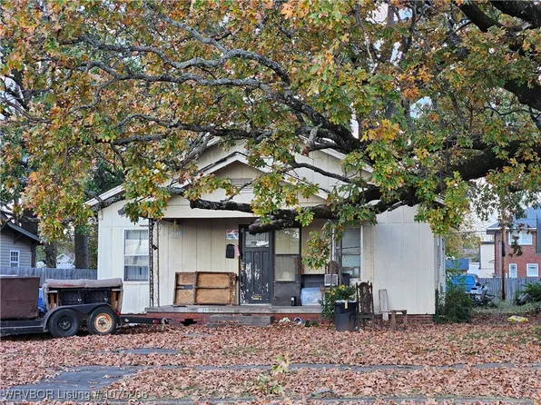 404 N 25th St, Fort Smith, AR 72901