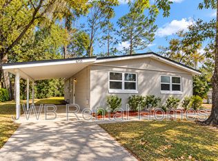 6735 Miss Muffet Ln N, Jacksonville, FL 32210
