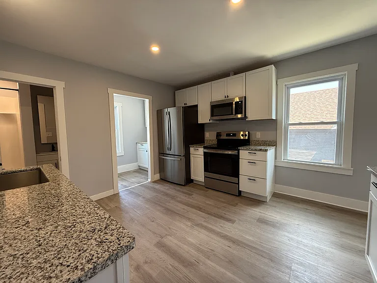 176 Church St #2 — Photo 6