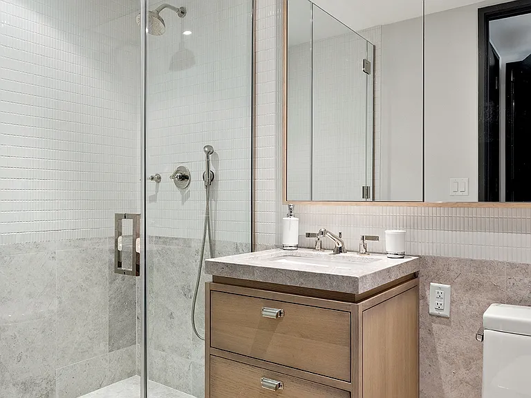 51 Jay St #3C — Photo 9