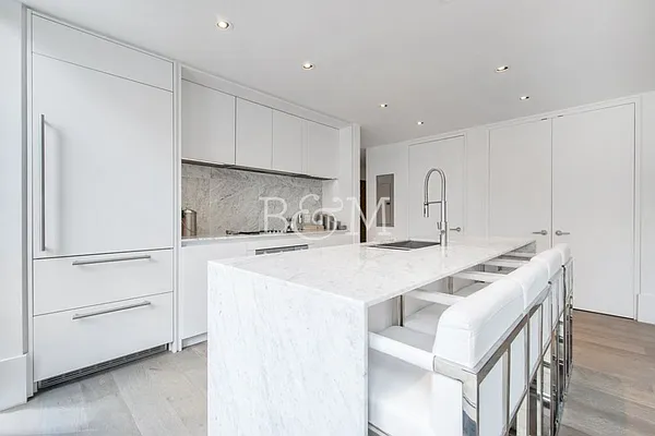 Rented by Brick&Mortar | media 24