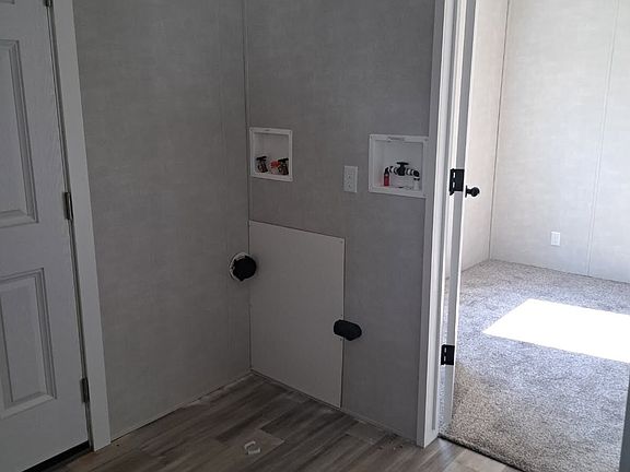 2nd image of 701 State St Lot 4
