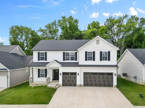 1348 Grey Wolf Dr, Imperial, MO 63052