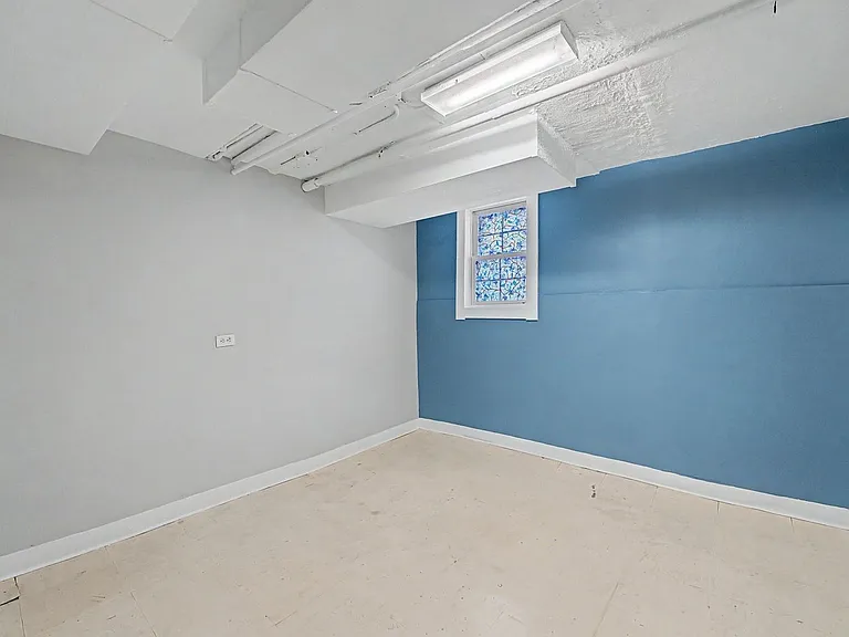 2208 N Kostner Ave #1 — Photo 7