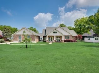 1195 The Shores Dr, Corsicana, TX 75109