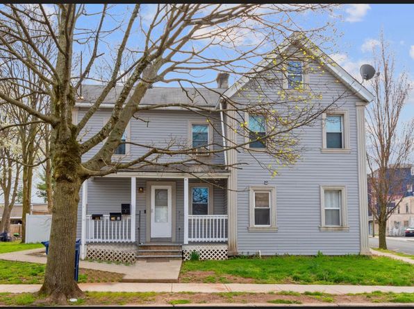 600 E 3rd St #1