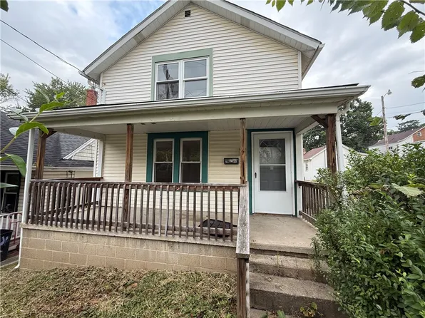 37 Rural Ave, Washington, PA 15301