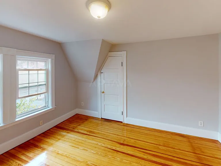 253 Arlington St #2-DUPE2 — Photo 1