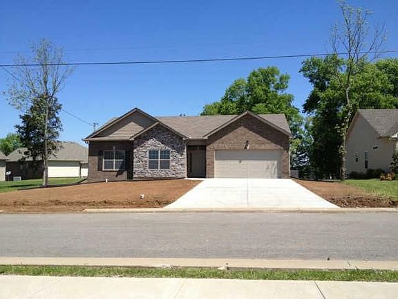 3rd image of 2203 Skinner Dr