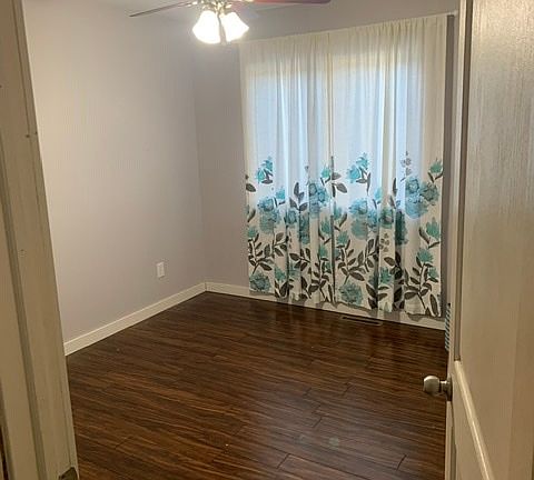 2nd main level bedroom 
