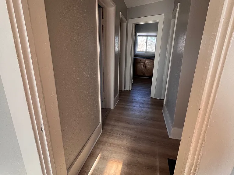 548 Riehl St #2 — Photo 5