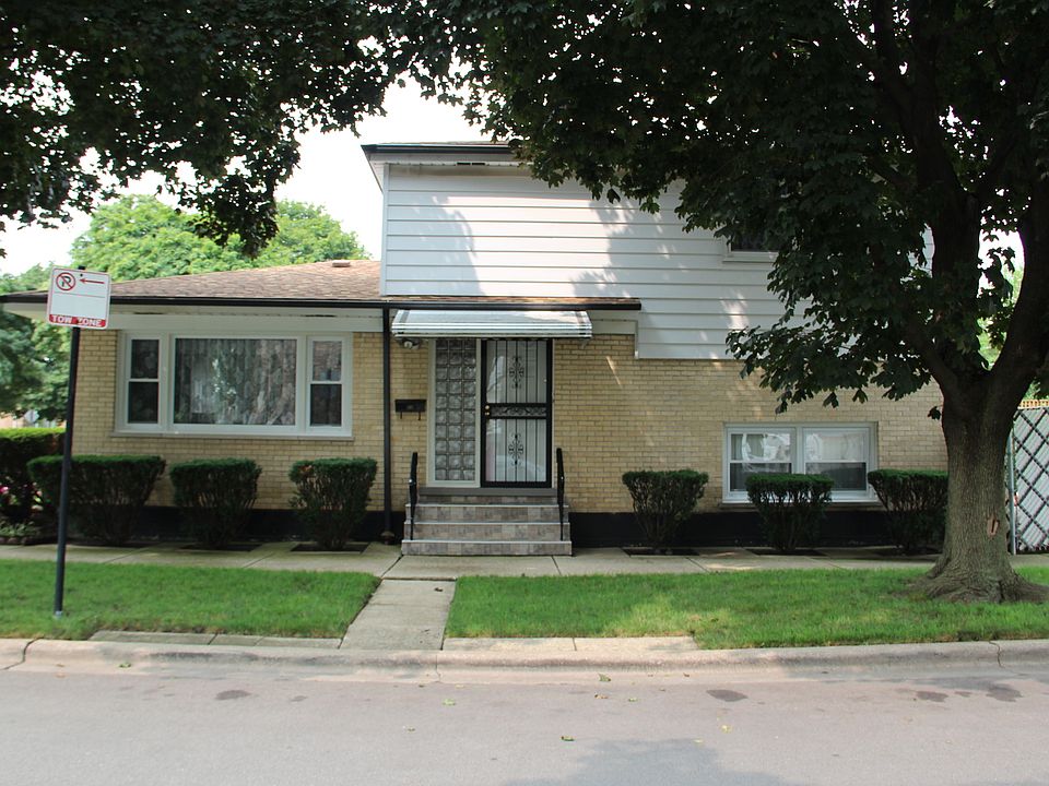 1st image of 6300 W Berteau Ave