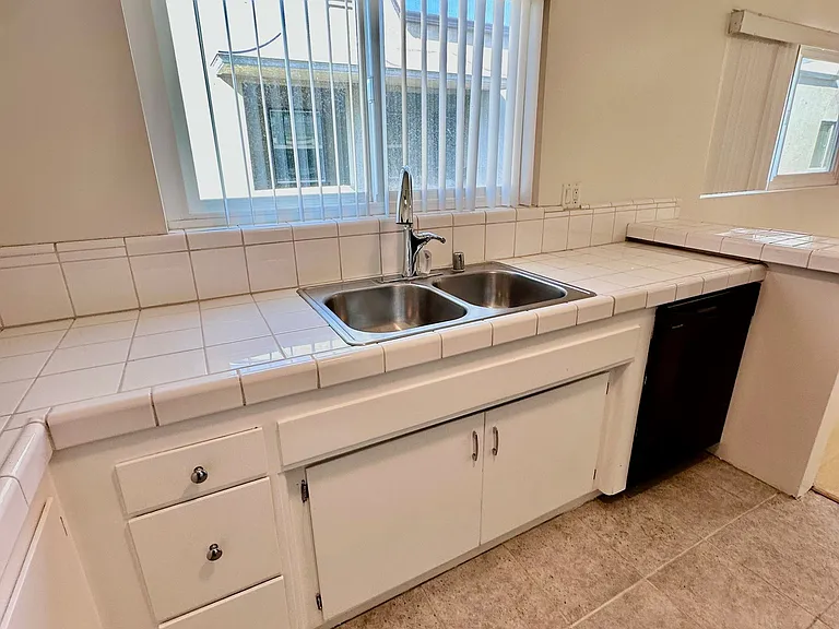 1508 S Shenandoah St #3 — Photo 10