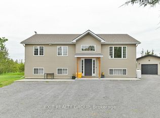 2073 Shannon Rd, Tyendinaga, ON K0K3A0