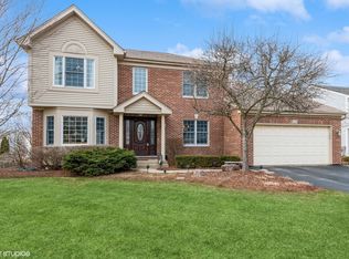 1100 Berkshire Ln, Barrington, IL
