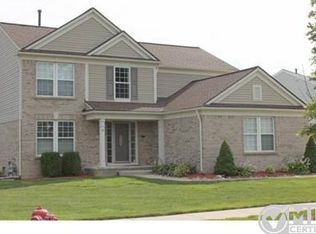 49041 Fifth Avenue Ct, Canton, MI 48188