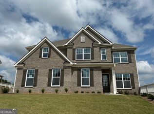 3740 Near Star Ln, Cumming, GA 30028