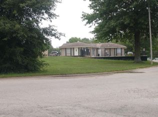 10 SW 11th Rd, Warrensburg, MO 64093