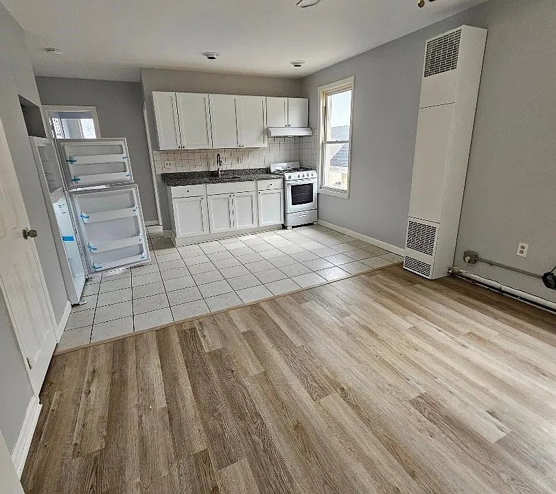 12 Harmony St #3
