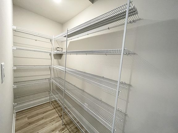 3rd image of 213 Prairie Ln #1