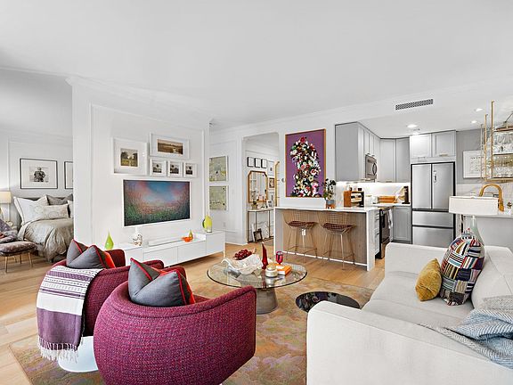 4th image of 111 Shearwater Ct E APT 33